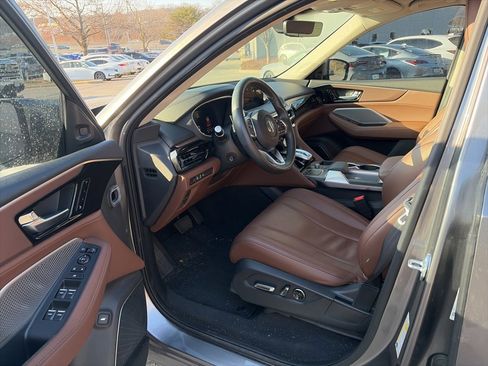 Used 2023 Acura MDX SH-AWD w/ Technology Package image 10
