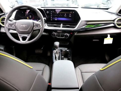 Used 2024 Chevrolet Trax ACTIV image 26