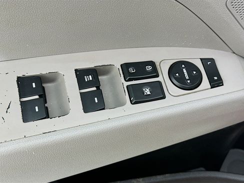 Used 2017 Hyundai Elantra SE FWD image 15