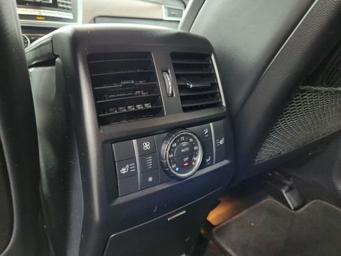 Used 2014 Mercedes-Benz GL 63 AMG GL 63 AMG Sport Utility 4D w/ Accessory Chrome Package image 20