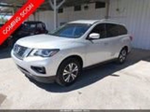 Used 2020 Nissan Pathfinder S AWD/4WD image 2