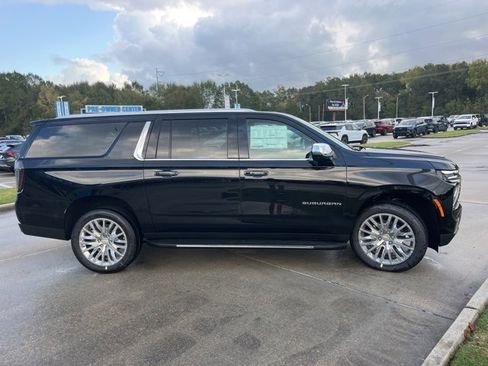 New 2026 Chevrolet Suburban Premier w/ Sun And Tow Package image 12