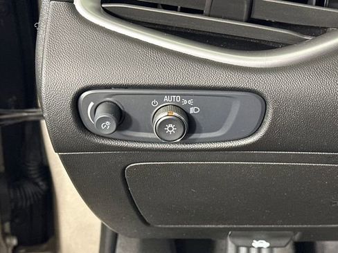 Used 2025 Chevrolet Malibu RS image 19