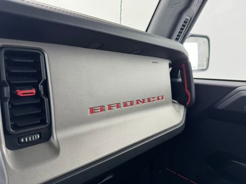Used 2024 Ford Bronco Raptor w/ Interior Carbon Fiber Pack 6 AWD/4WD image 39