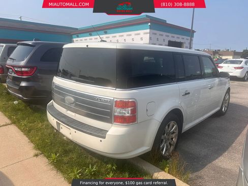 Used 2012 Ford Flex Limited FWD image 4