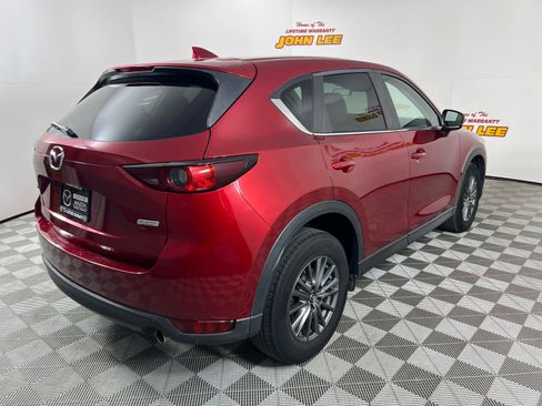 Used 2017 MAZDA CX-5 Touring image 7