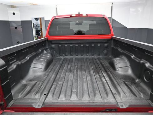 Used 2022 Nissan Frontier S w/ Technology Package AWD/4WD image 24