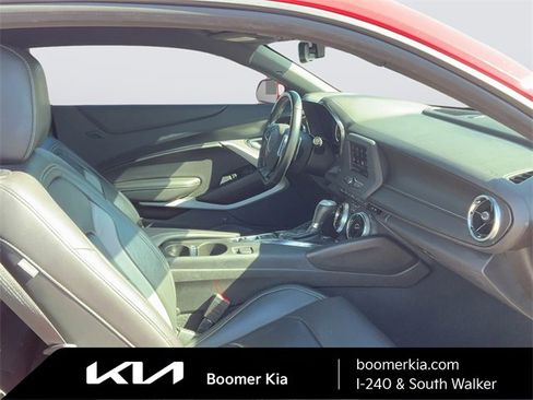 Used 2022 Chevrolet Camaro LT image 11