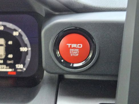 Used 2026 Toyota 4Runner TRD Off-Road AWD/4WD image 19