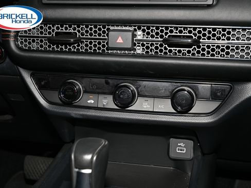 Certified 2024 Honda HR-V Sport image 21