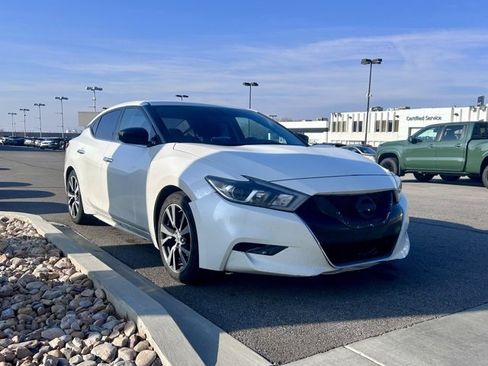 Used 2017 Nissan Maxima 3.5 S image 3