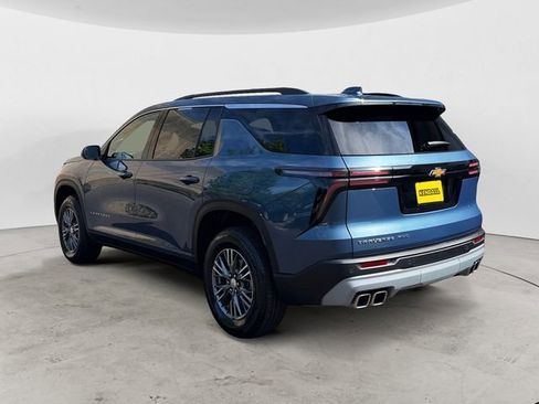 Certified 2026 Chevrolet Traverse LT AWD/4WD image 3