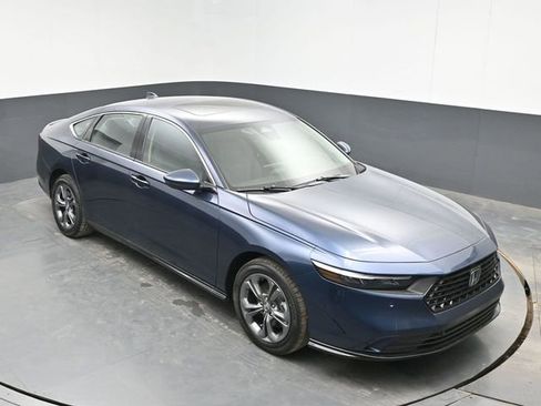 New 2026 Honda Accord EX-L image 13