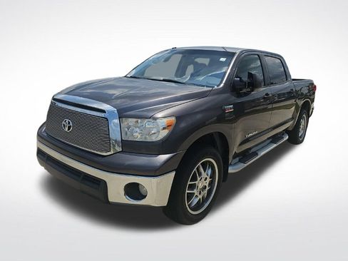 Used 2011 Toyota Tundra 2WD CrewMax w/ SR5 Pkg image 3