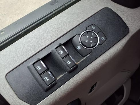 Used 2018 Ford F450 XL w/ Power Equipment Group AWD/4WD image 24