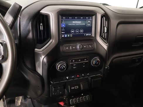 Used 2022 Chevrolet Silverado 2500 Custom w/ Gooseneck/5TH Wheel Package AWD/4WD image 5