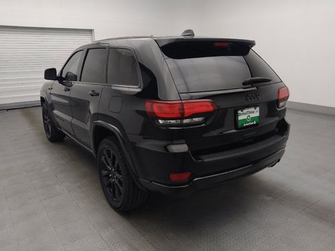 Used 2021 Jeep Grand Cherokee Laredo X RWD image 5