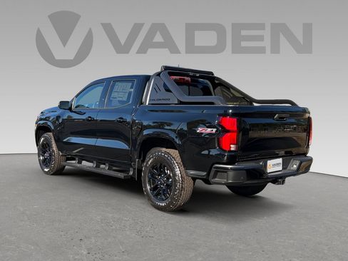 New 2025 Chevrolet Colorado Z71 w/ Midnight Edition image 24