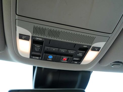 Used 2016 Acura MDX SH-AWD image 28