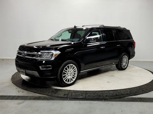 Used 2024 Ford Expedition Max Limited image 3