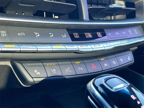 Used 2020 Cadillac CT5 V w/ Premium Package image 16