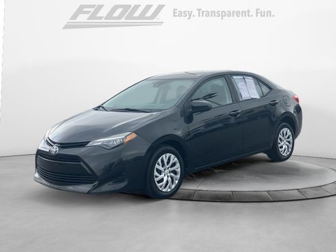 Used 2019 Toyota Corolla LE image 4