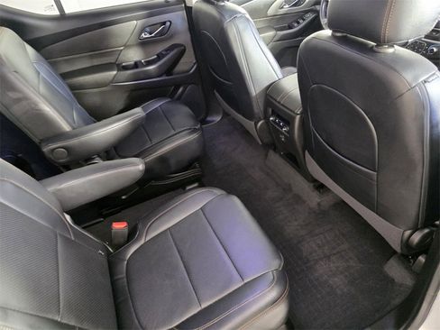 Used 2020 Chevrolet Traverse LT w/ LPO, Floor Liner Package image 32