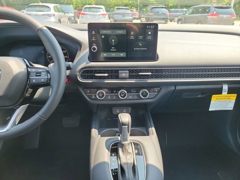 New 2026 Honda HR-V EX-L image 15