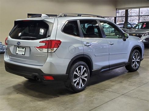 Certified 2023 Subaru Forester Limited image 4