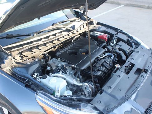 Used 2019 Nissan Altima 2.5 SV image 21