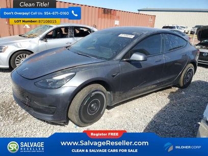 Used 2022 Tesla Model 3 Standard Range