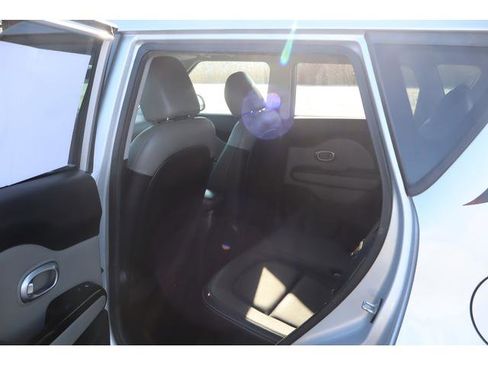 Used 2016 Kia Soul + w/ Primo Package image 7