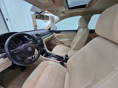 Used 2014 Volkswagen Passat TDI SE image 10