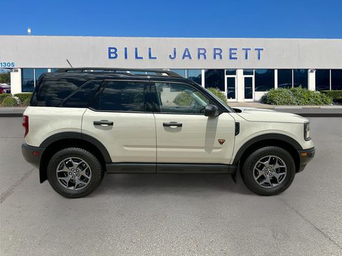 Certified 2024 Ford Bronco Sport Badlands AWD/4WD image 8