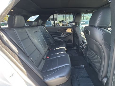 Used 2020 Mercedes-Benz GLE 350 4MATIC image 25
