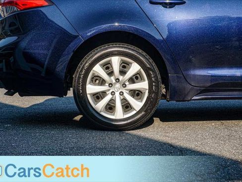 Used 2023 Toyota Corolla LE image 12