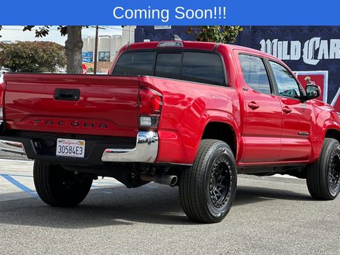 Used 2021 Toyota Tacoma SR5 w/ Blackout Package (TMS) RWD image 4