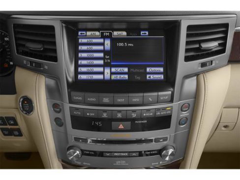Used 2015 Lexus LX 570 4WD image 12
