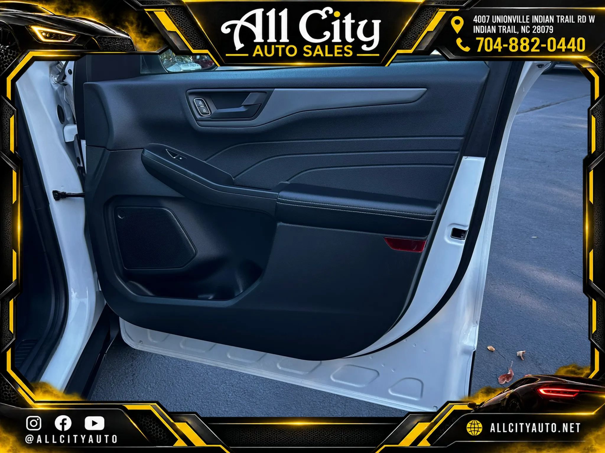 Used 2023 Ford Escape Active w/ Tech Pack #1 AWD/4WD image 16