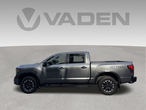 Used 2021 Nissan Titan PRO-4X w/ Pro-4x Convenience Package AWD/4WD image 22