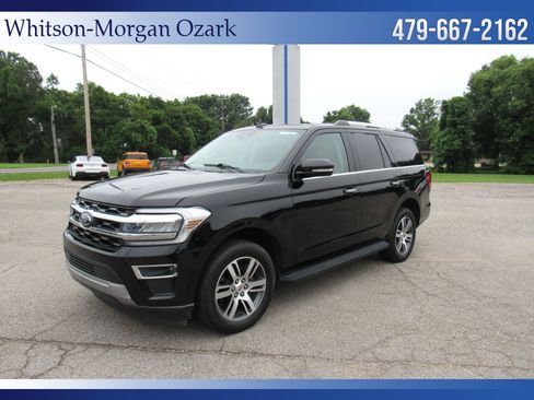 Used 2024 Ford Expedition Limited RWD image 4