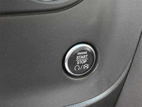 Used 2012 Dodge Challenger SRT8 w/ Premium Sound Group image 25