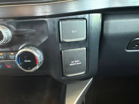 Used 2023 Ford F250 Lariat w/ Sport Appearance Package AWD/4WD image 25