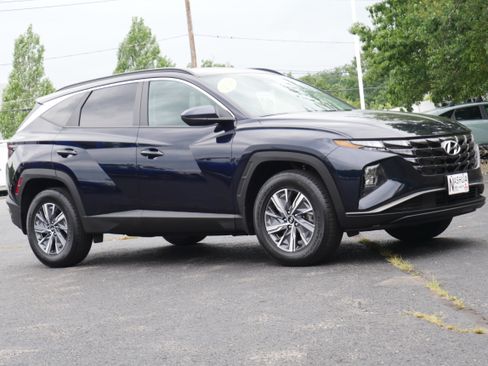 Used 2024 Hyundai Tucson Blue AWD/4WD image 9
