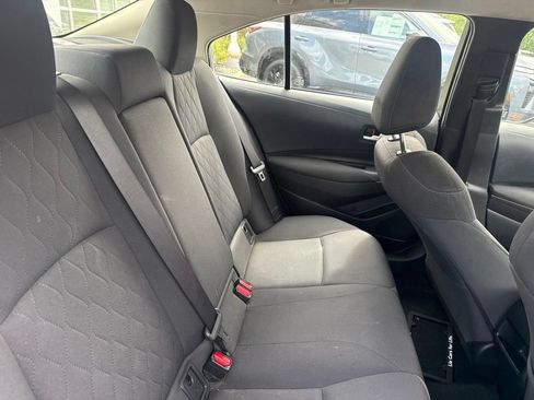 Used 2020 Toyota Corolla LE FWD image 28