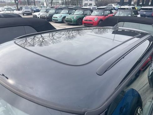 Used 2025 MINI Cooper S image 33