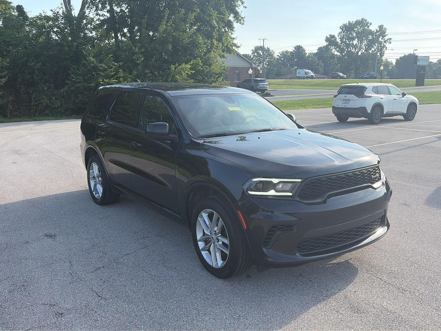 Used 2025 Dodge Durango GT AWD/4WD image 7