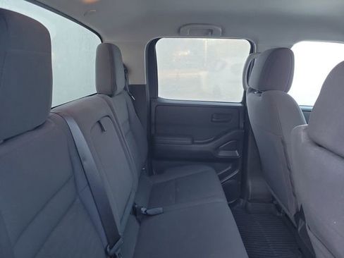 Used 2022 Nissan Frontier S w/ Technology Package image 30