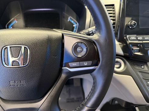 Used 2019 Honda Odyssey EX-L image 17