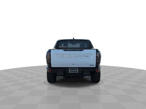 Used 2025 GMC Hummer EV 2X AWD/4WD image 8